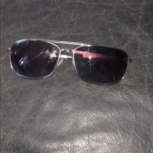 Guess men’s sunglasses